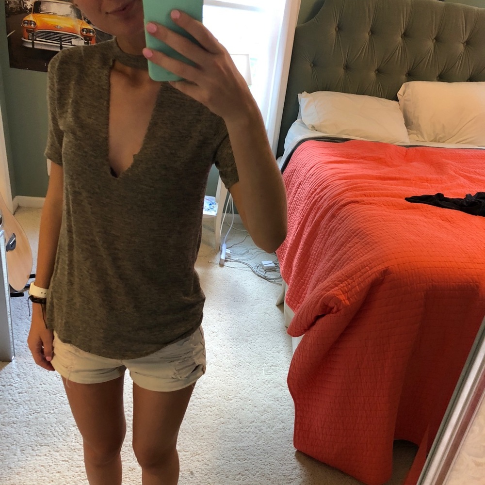 Keyhole T shirt